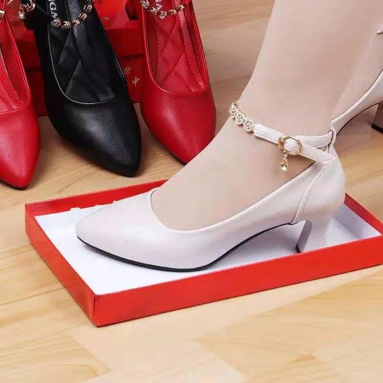 Soft Non-Slip Buckle Shoes