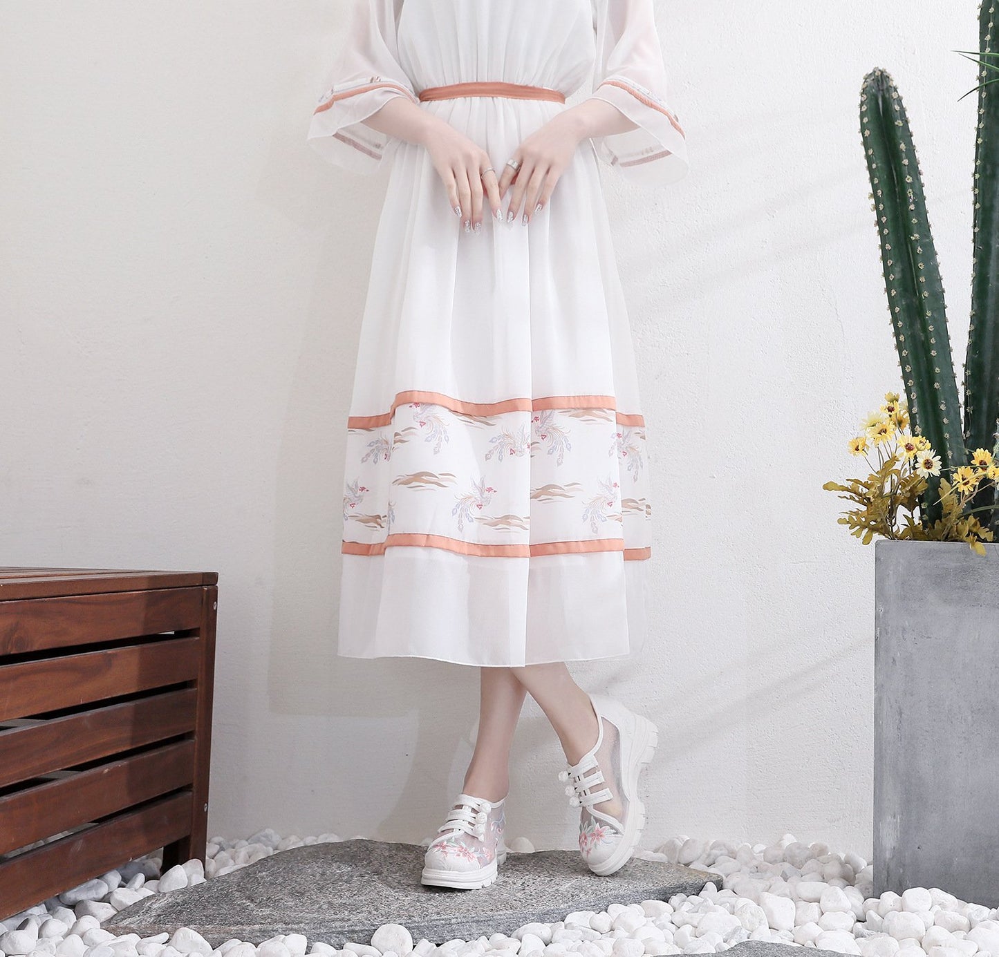 Flower Embroidered Breathable Soft Shoes