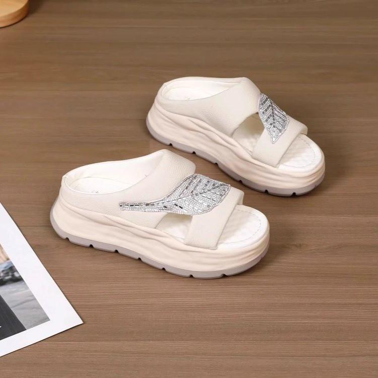 Modern Leaf Leather Comfy Slippers