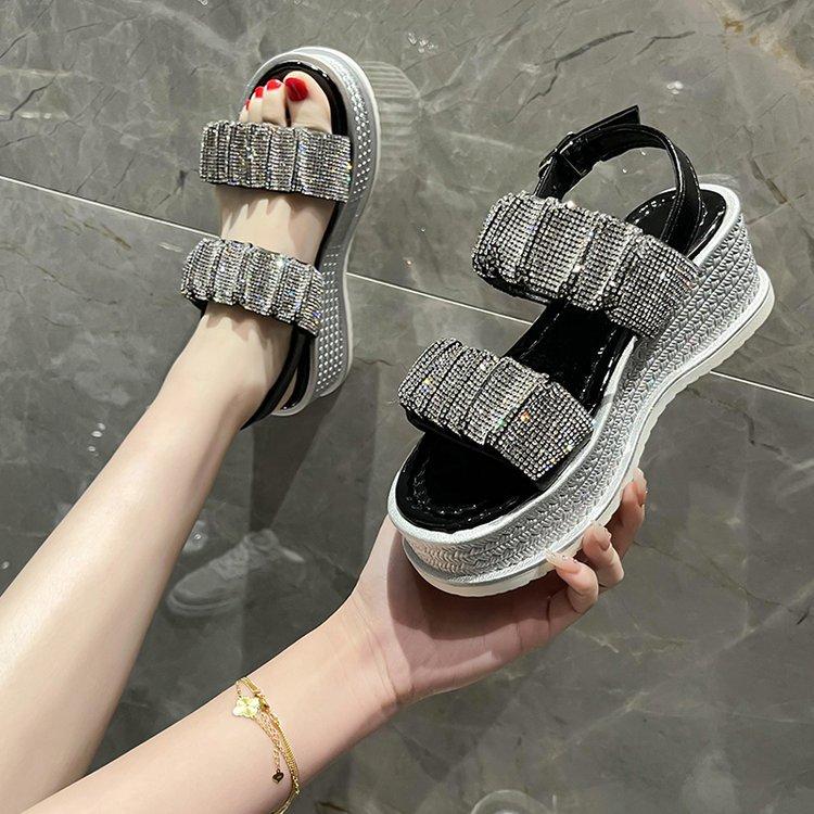 Cool Platform Crystals Heightening Sandals
