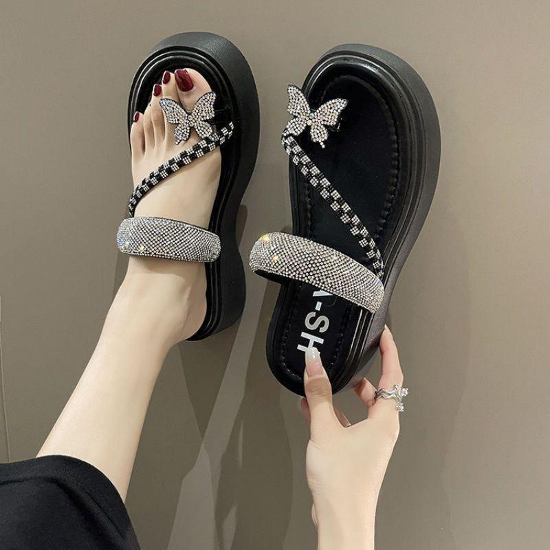 Versatile Rhinestone Muffin Clip Toe Slippers