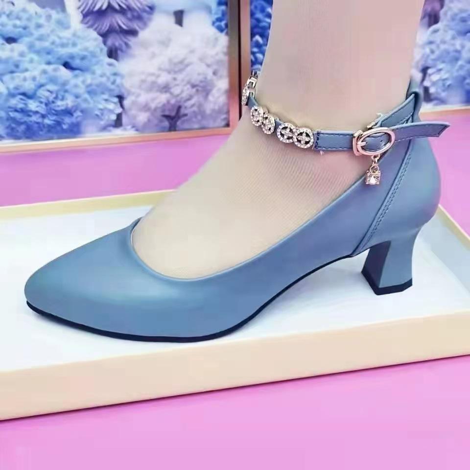 Soft Non-Slip Buckle Shoes