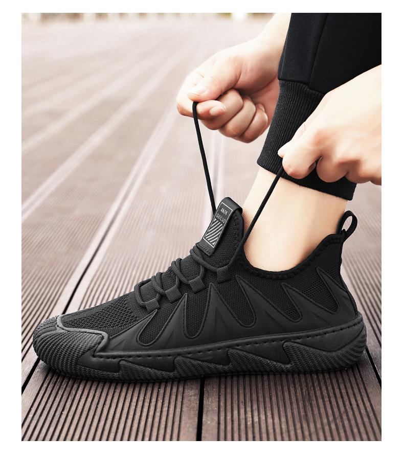 Octopussy Breathable Flying Woven Shoes