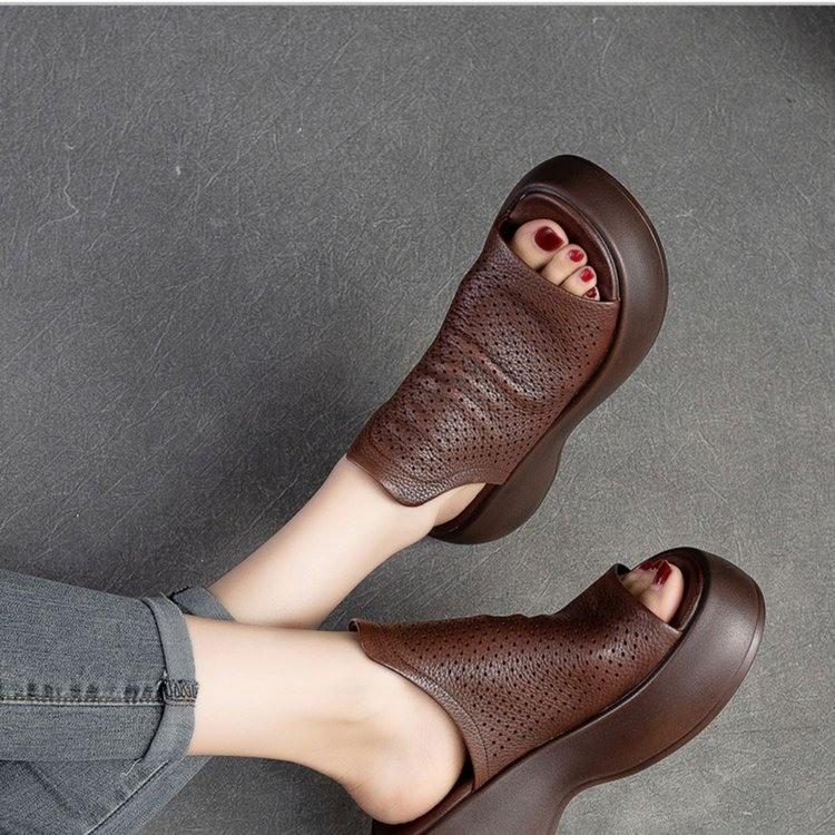 Handmade Breathable Leather Retro Slippers