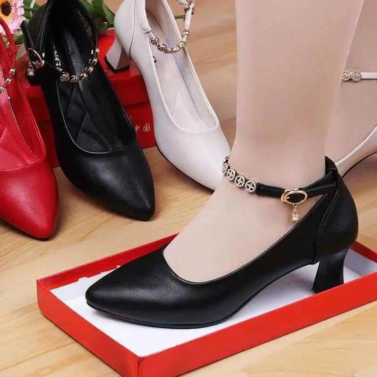 Soft Non-Slip Buckle Shoes
