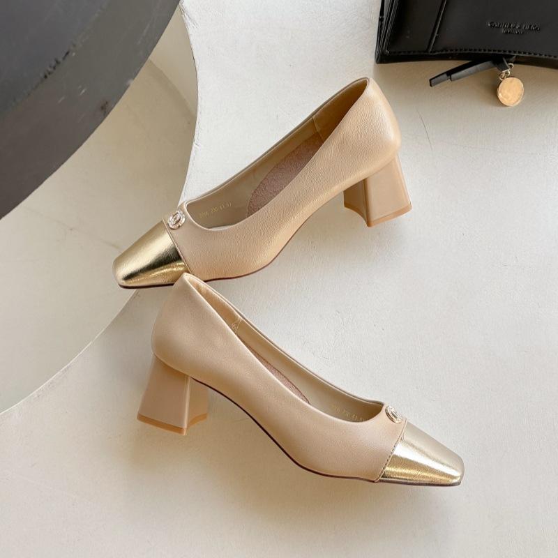 Breathable Casual Shoes