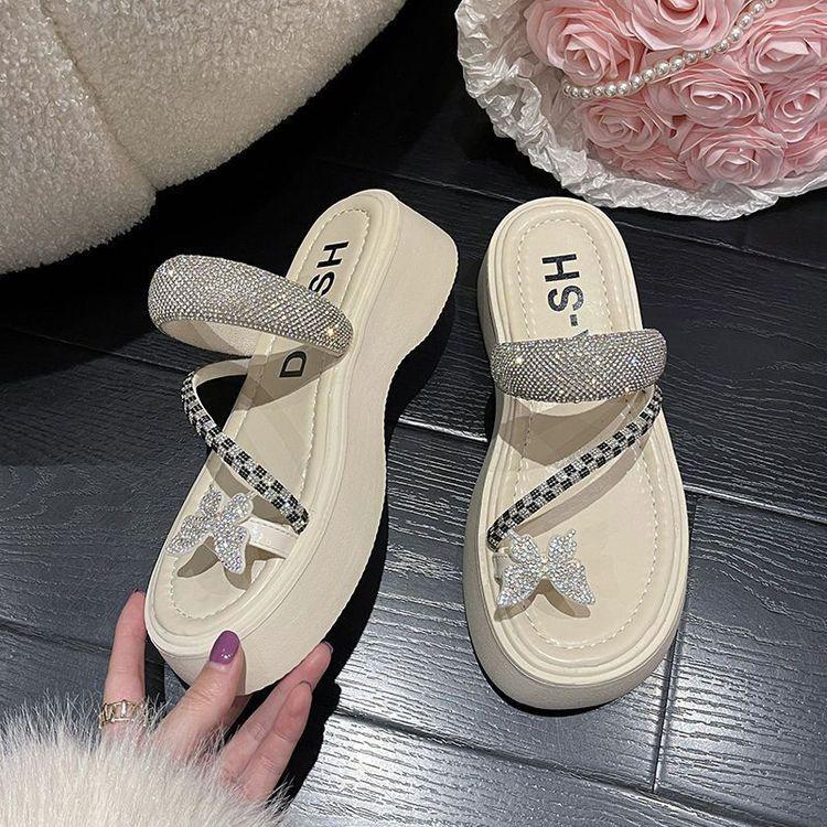Versatile Rhinestone Muffin Clip Toe Slippers
