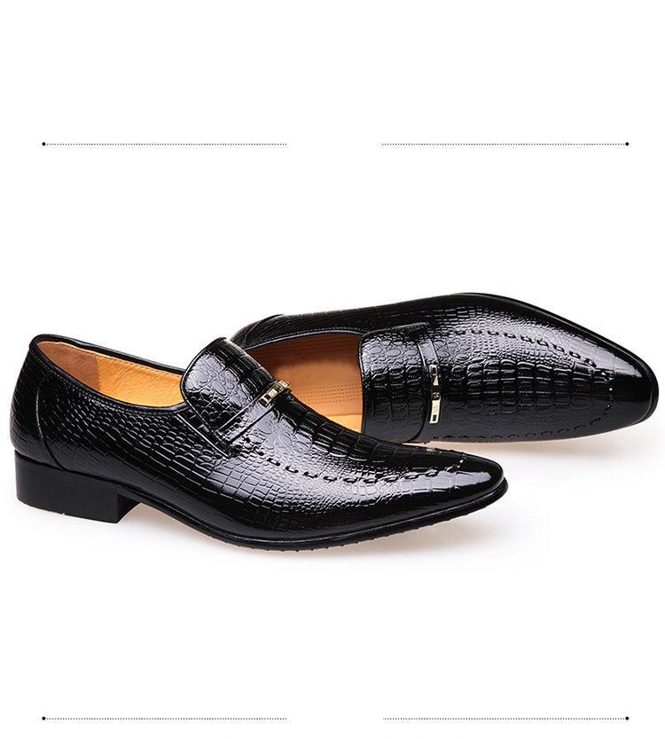 Crocodile Pattern Casual Embossed Leather Shoes