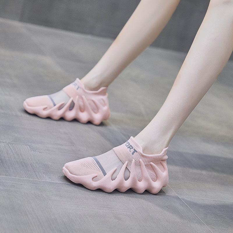 Fly Weaving Octopus Casual Sports Shoes