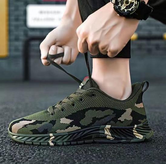 Outdoor Wear-Resistant Breathable Shoes