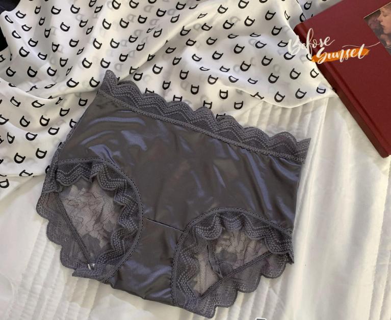 Hollow Lace Breathable Gynecological Panties