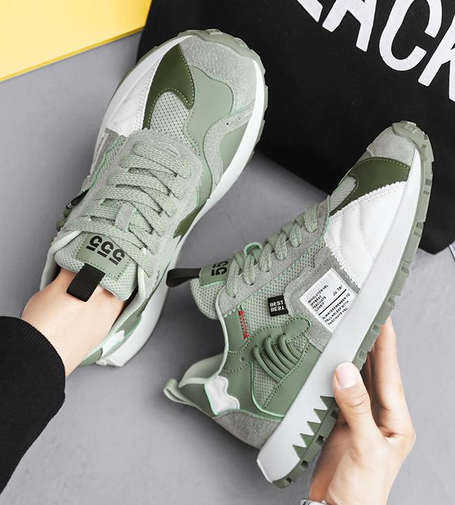 Comfortable Breathable Non-Slip Walking Shoes