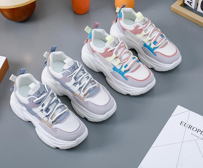 Tennis Breathable Mesh Sports Shoes