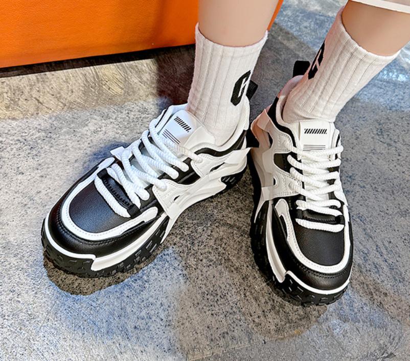 Thick-Sole Heightening Sports Shoes