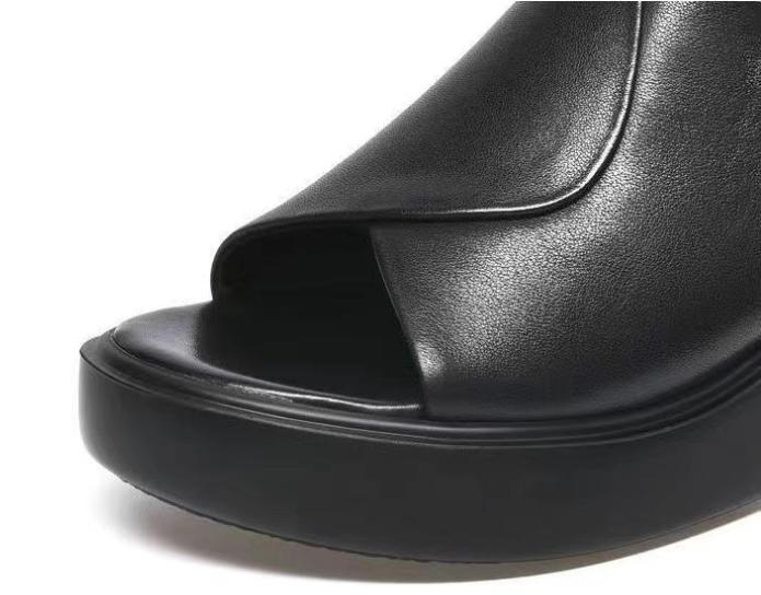 Chunky Leather Casual Waterproof Walking Slippers