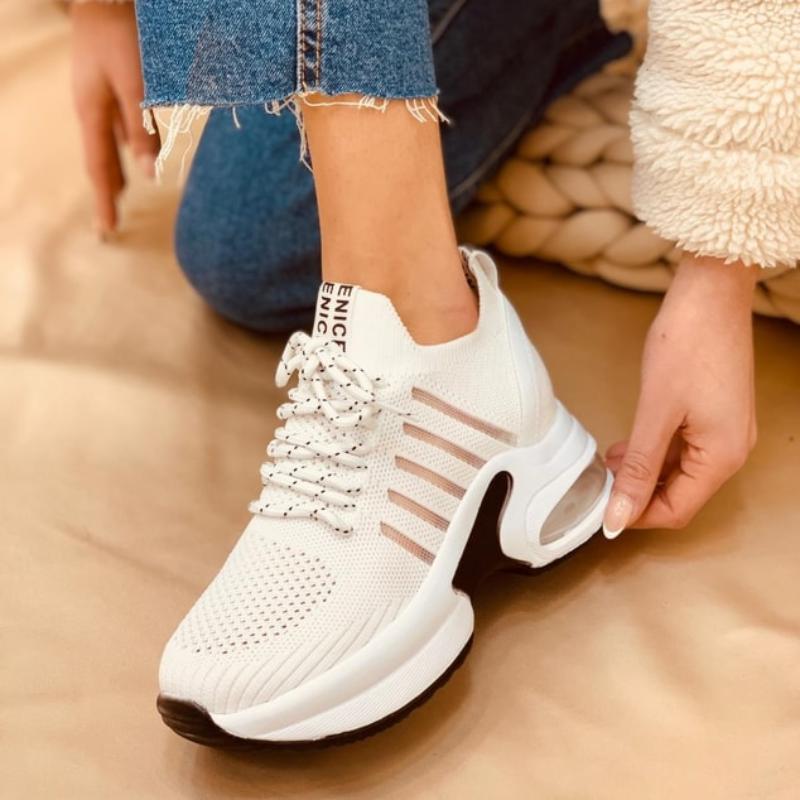 Casual Sneakers
