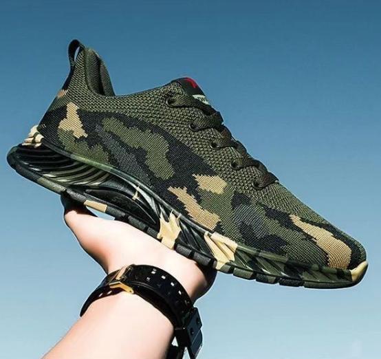 Outdoor Wear-Resistant Breathable Shoes