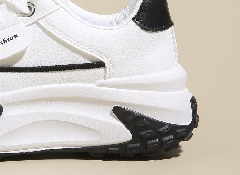 Casual Thick-Sole Versatile Non-Slip Sneakers