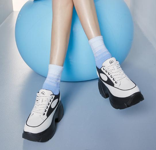 Hot Thick-Sole Personality Sneakers