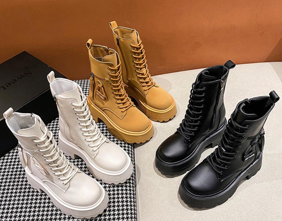 Comfortable Leather Platform Boots