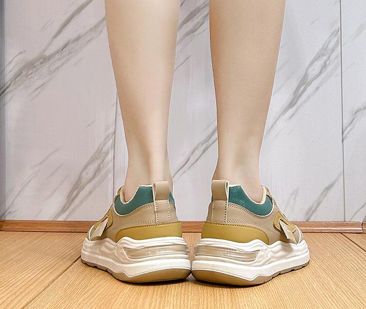 Breathable Soft Comfy Sports Shoes