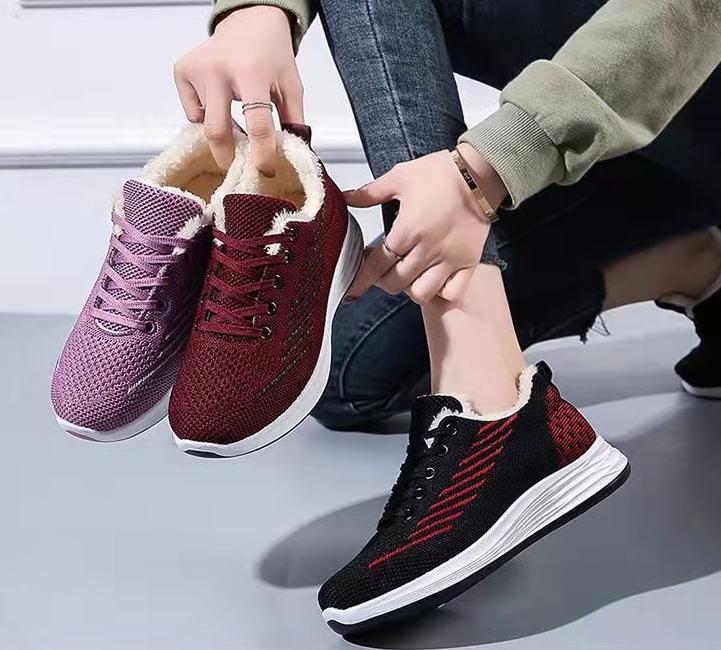 Lightweight Fleece Lined Soft Shoes