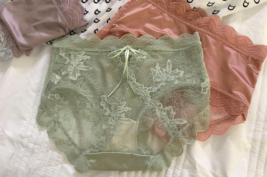 Hollow Lace Breathable Gynecological Panties