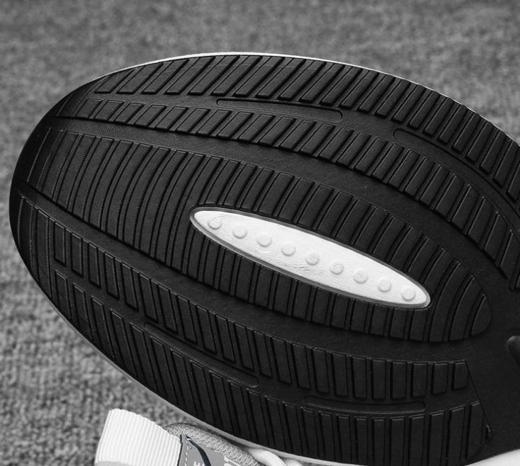 Lightweight Sports Casual Shoes