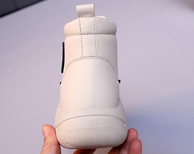 Soft Round Toe Sports Shoes