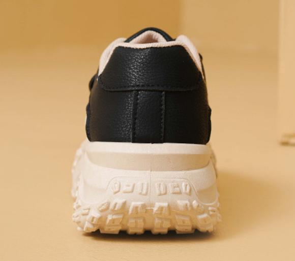 Trendy Lightweight Orthopedic Comfy Shoes