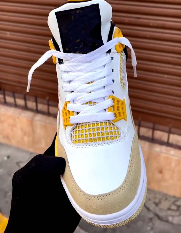 Versatile Chic Sneakers