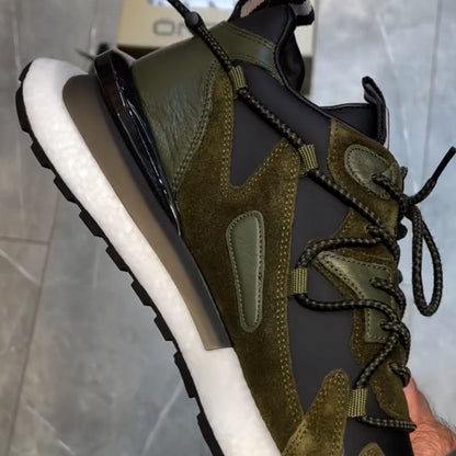 Green Breathable Sneakers