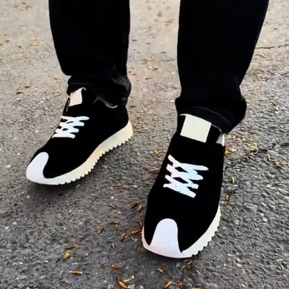 Black Sneakers