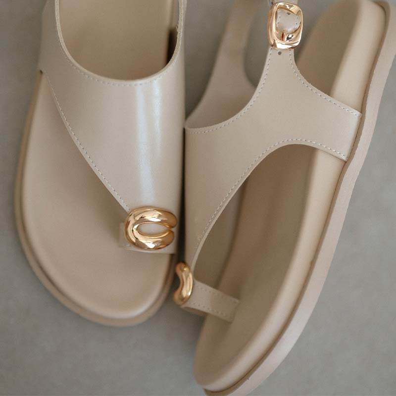 Clip-Toe Leather Slippers
