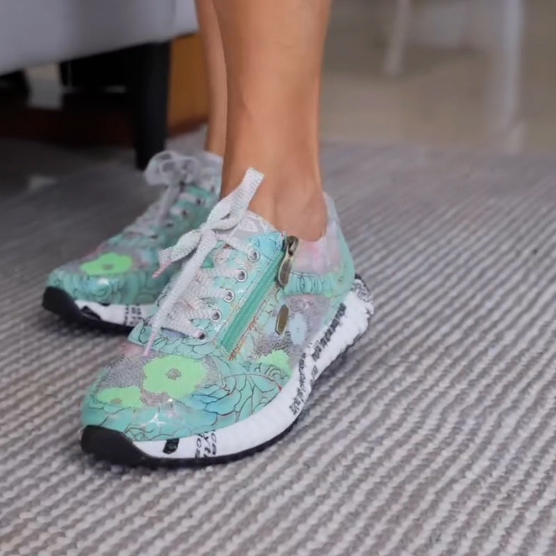 Green Print Comfy Sneakers