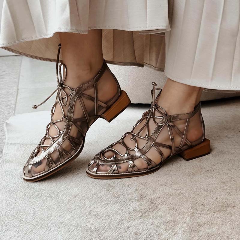 Lace-Up Breathable Shoes