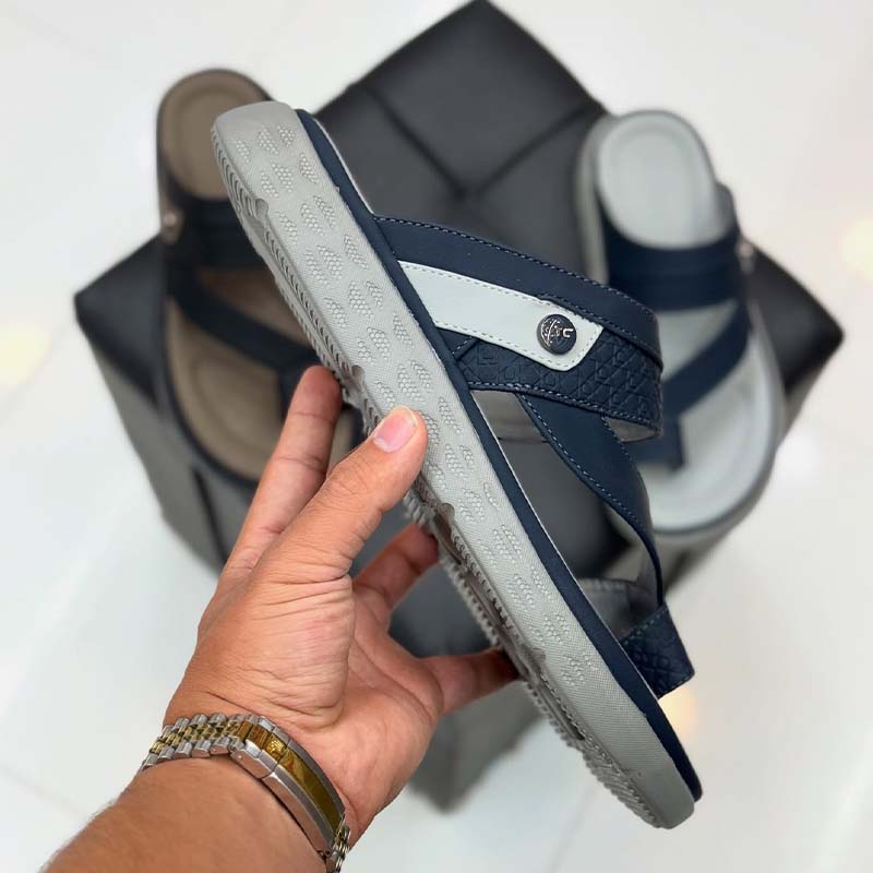 Clip-Toe Casual Slippers