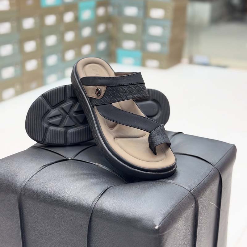 Clip-Toe Casual Slippers