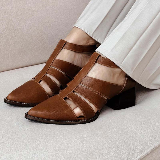 Casual Point-Toe Shoes