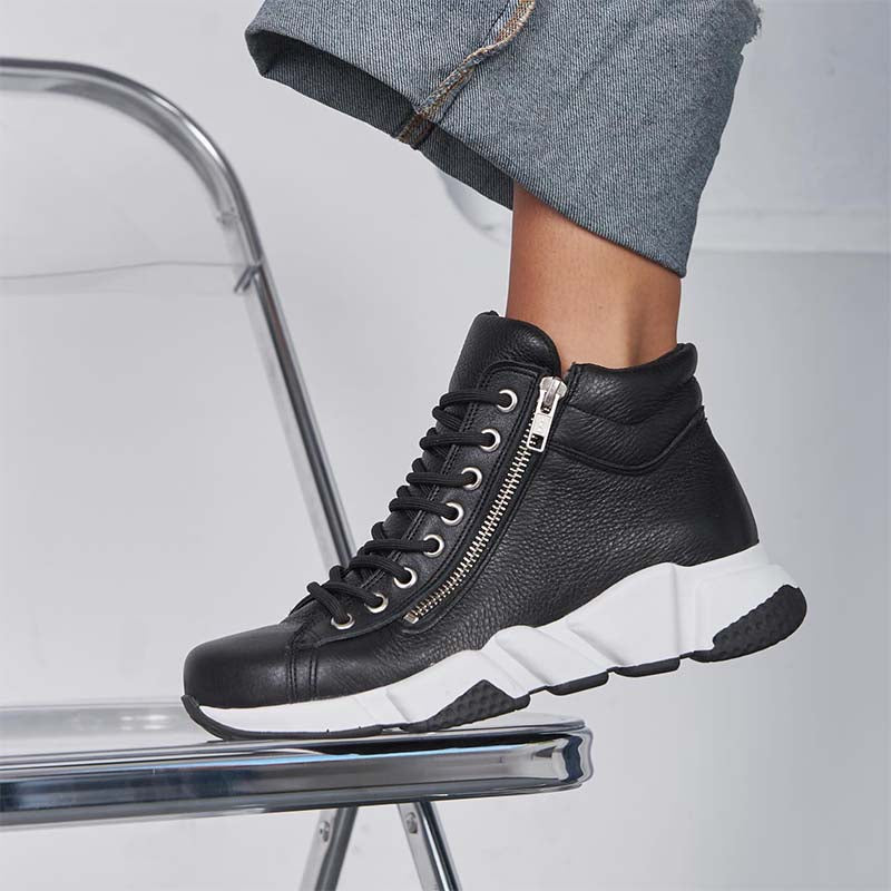 Comfy Zippers Sneakers