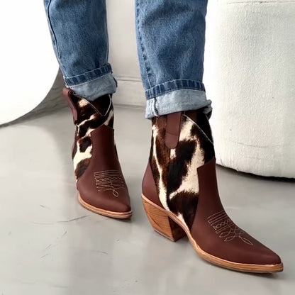 Milk-Color Embroidered Short Boots