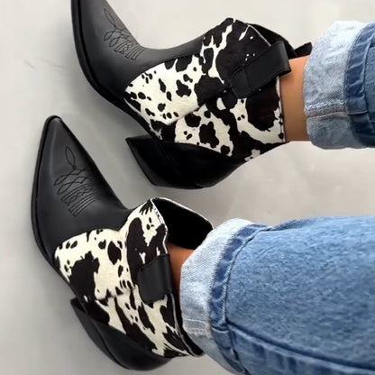 Milk-Color Embroidered Short Boots