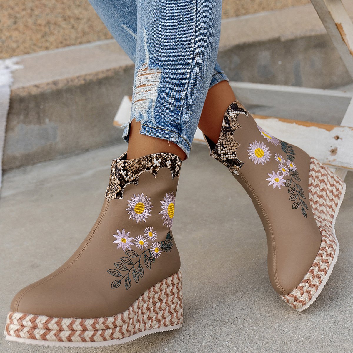 Wedges Embroidered Casual Retro Ankle Boots