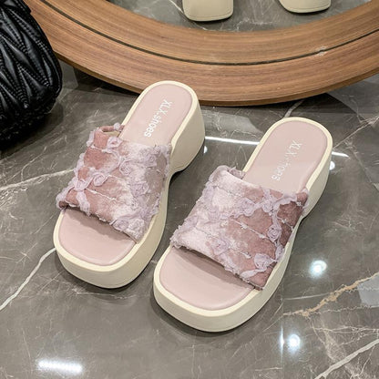 Beautiful Waterproof Slippers