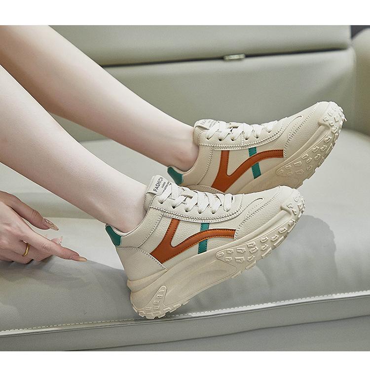New All-Match Lace-Up Sneakers