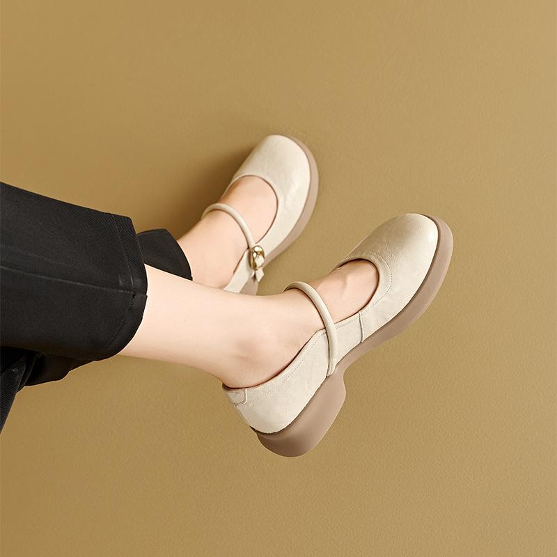 Flat Leather Buckle Shoes