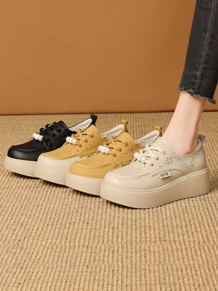 Pearl Lace-up Breathable Shoes