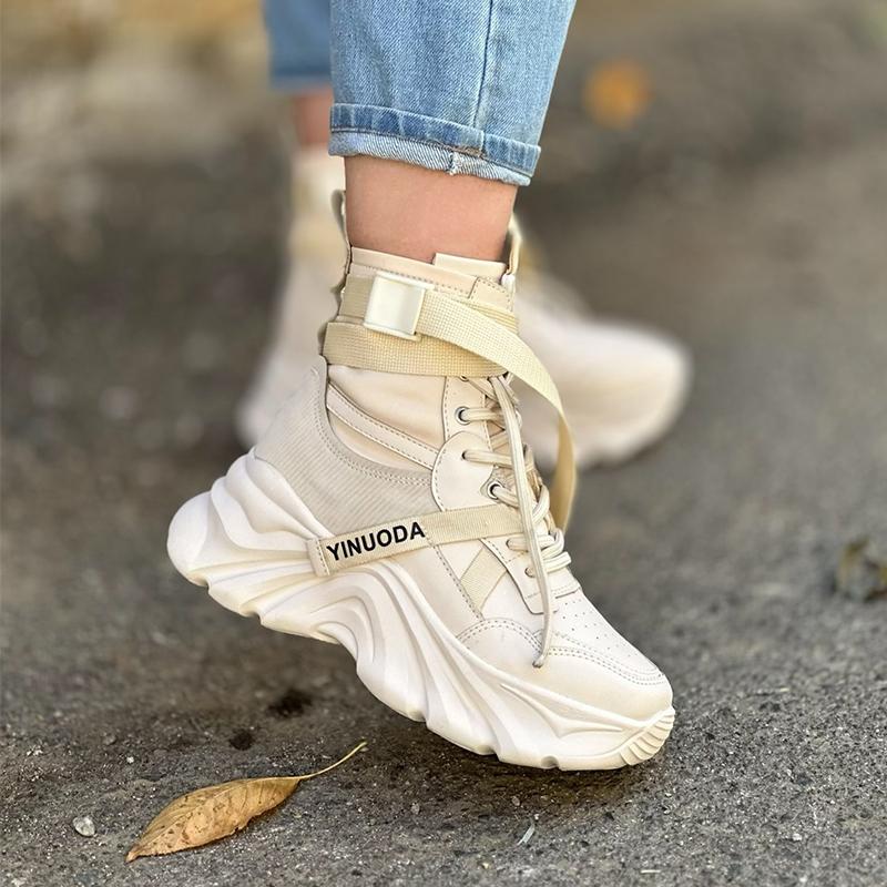 Outdoor Versatile Comfy Sneakers