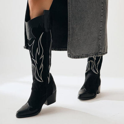 Embroidered Versatile Boots