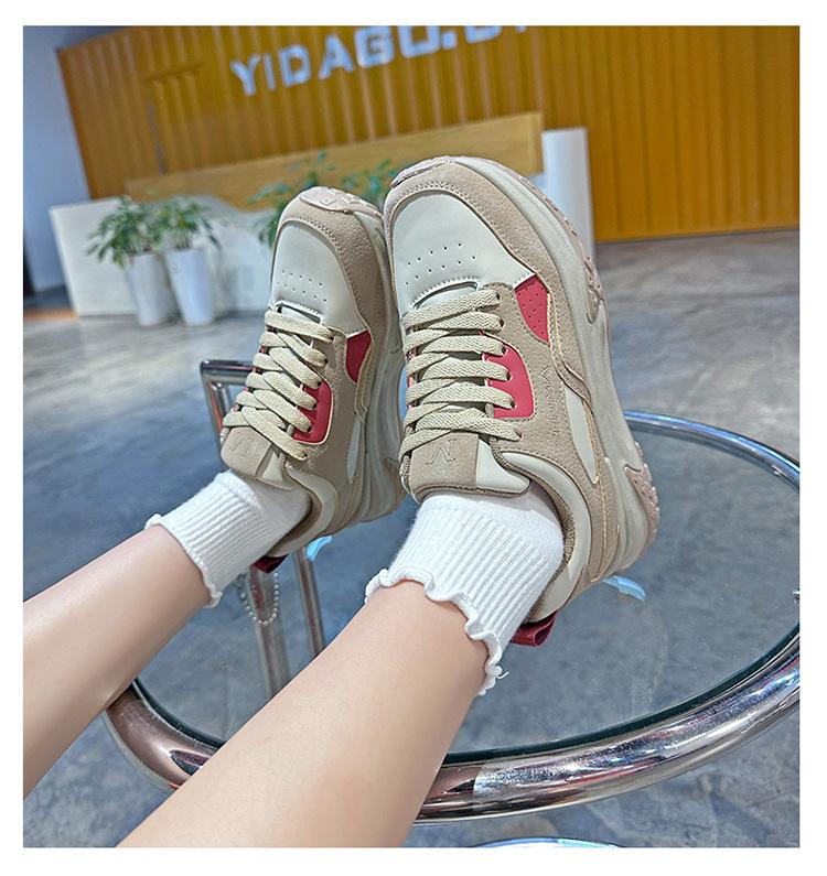 Popular Casual Sneakers